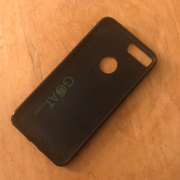 iPhone 7 Plus GOAT case(sticks to surfaces) - Picture 3 of 3
